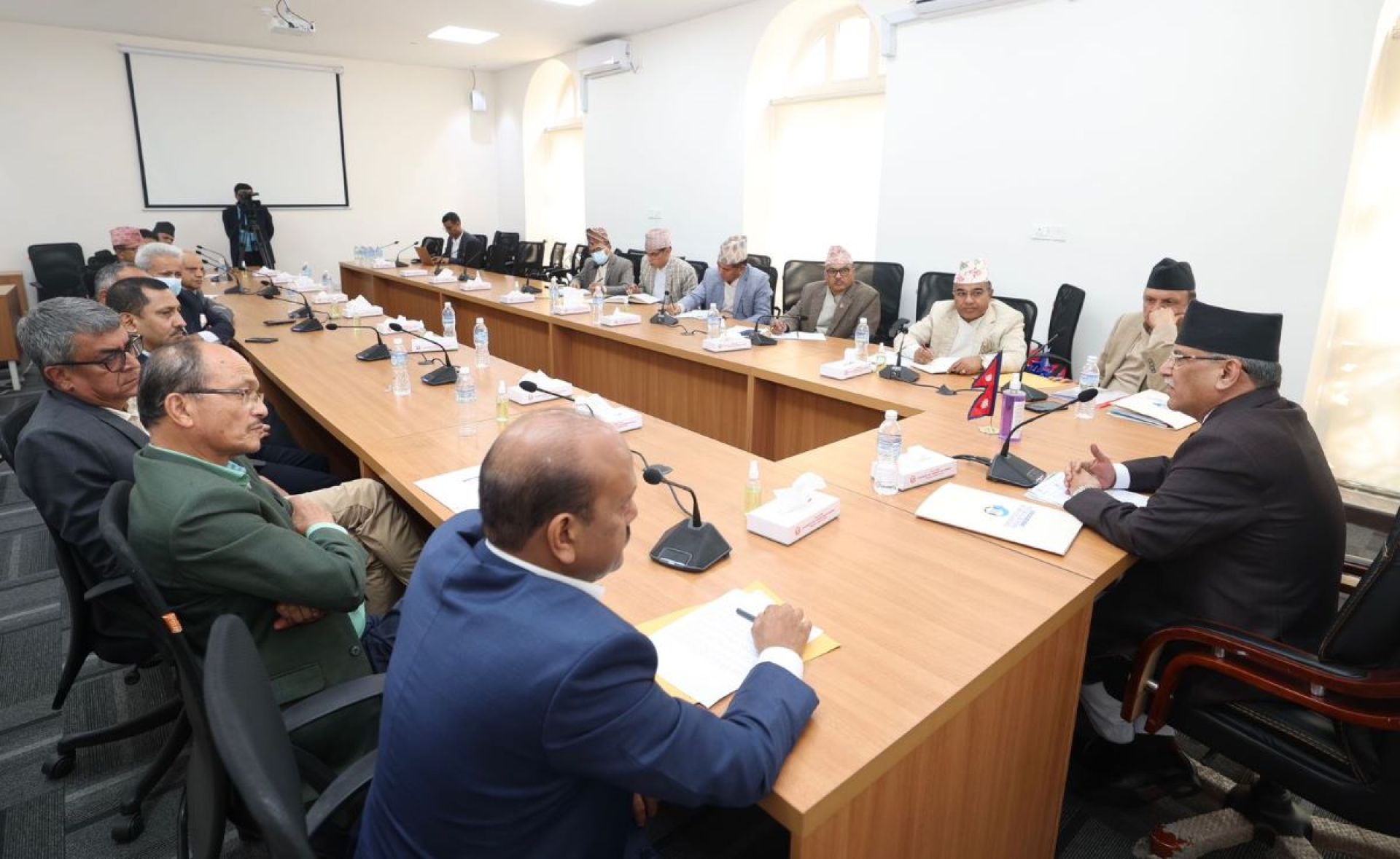 सरकारले ब्याजदर घटाउने उपायहरू खोजिरहेको छ: प्रधानमन्त्री